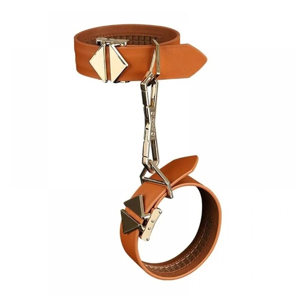 Набор наручники и поножи с крестовиной Lockink, натуральная кожа и металл, коричневый 293467 /Z-SJ-009-A-ZH фото